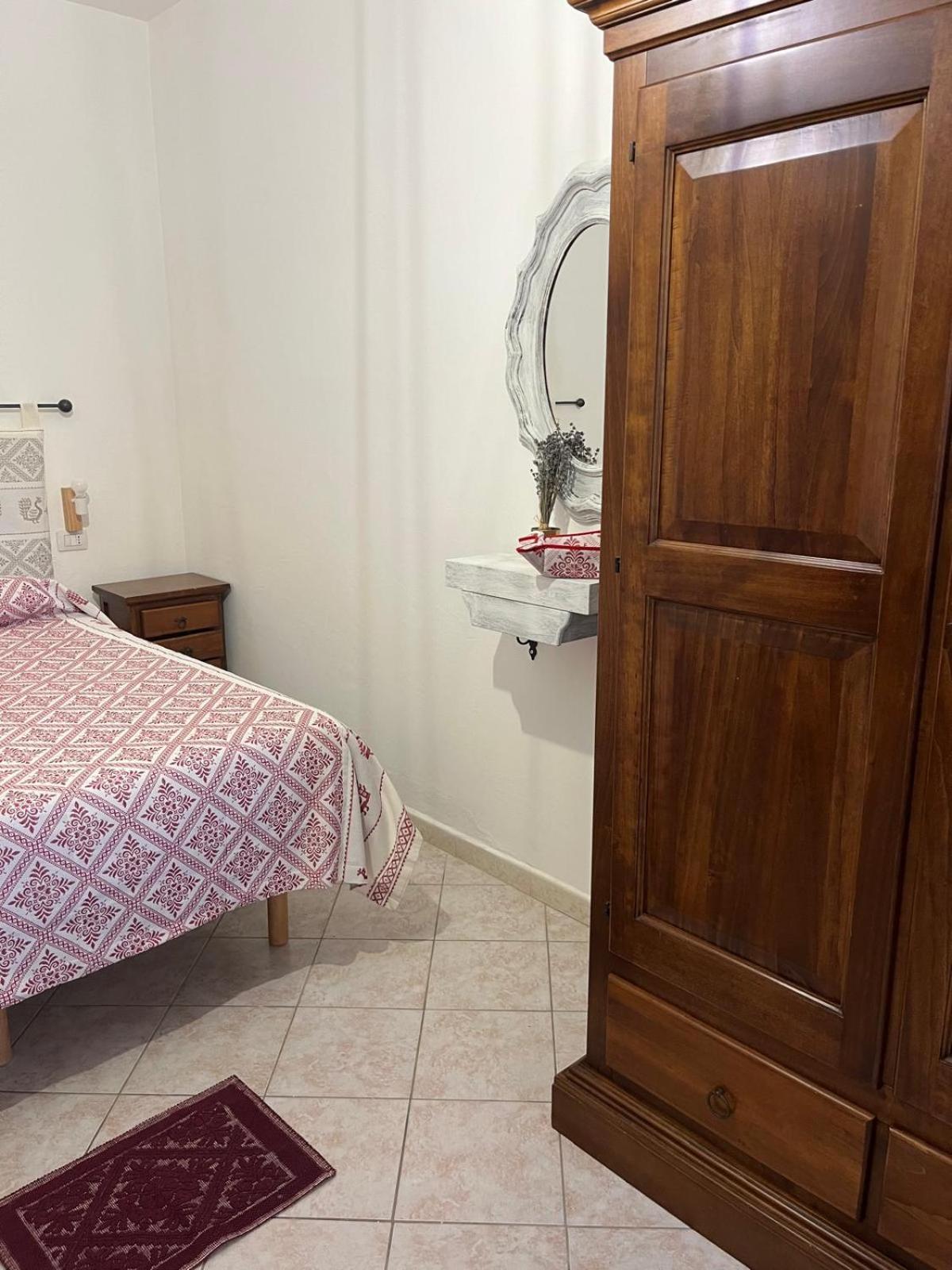 Cantina&Agriturismo Canu Villa Luogosanto Eksteriør bilde